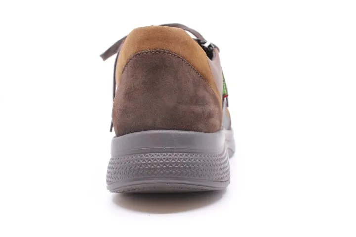 MEPHISTO  AMORY  BROWN