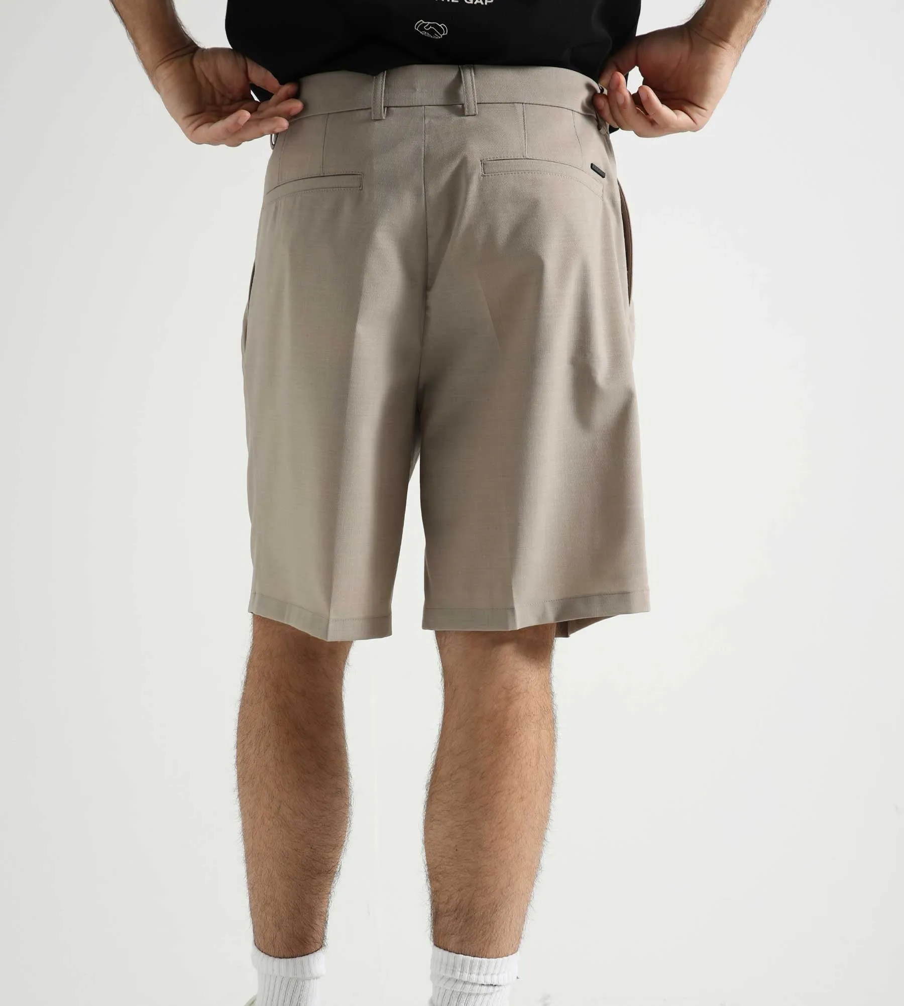 Norse Projects Benn Relaxed Light Wool Pleated Short Light Khaki